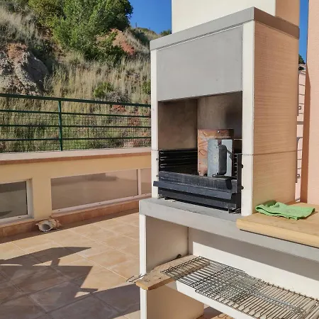 Luxe Secret Corner 2 *